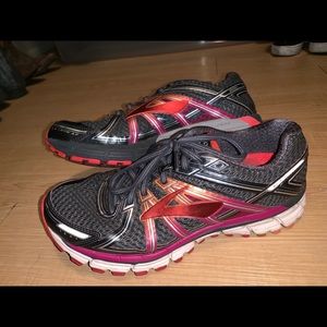 Brooks Adrenaline Gts 17